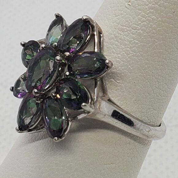 Rainbow Mystic Quartz Flower Ring - Picture 4 of 7